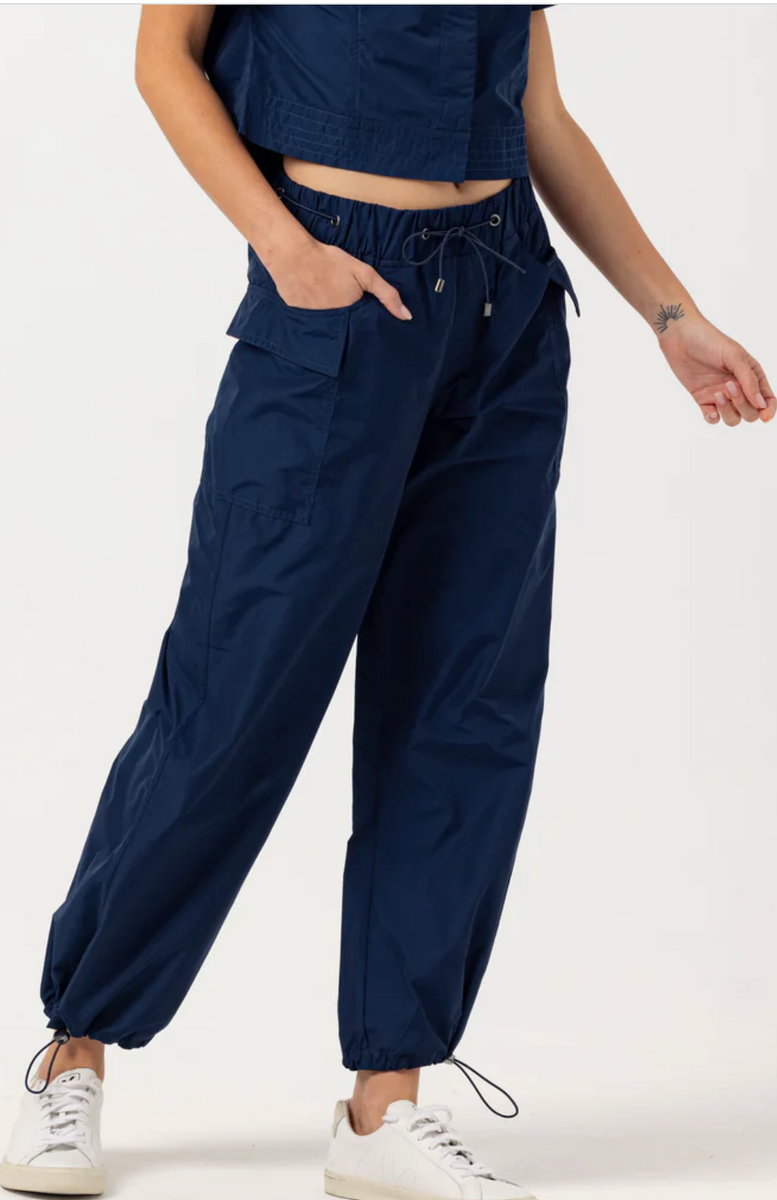 Draper Pant- Navy – omar + elsie