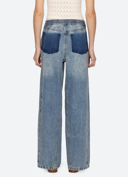 Kara Jeans